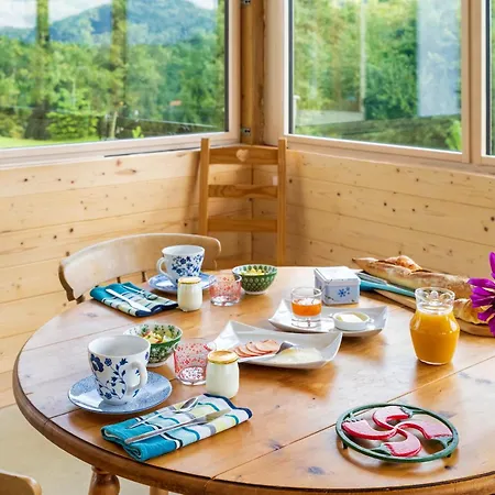 ベッド・アンド・ブレックファスト Goitik Ikusita エノア