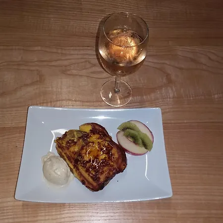 ベッド・アンド・ブレックファスト Goitik Ikusita エノア