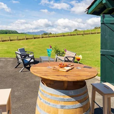 ベッド・アンド・ブレックファスト Goitik Ikusita